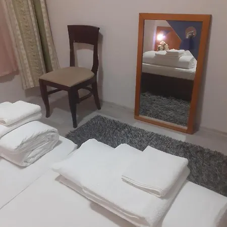 семеен хайдутите 산단스키