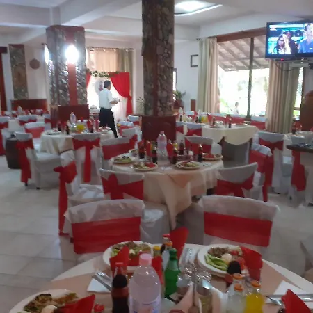 семеен хайдутите 2* 산단스키