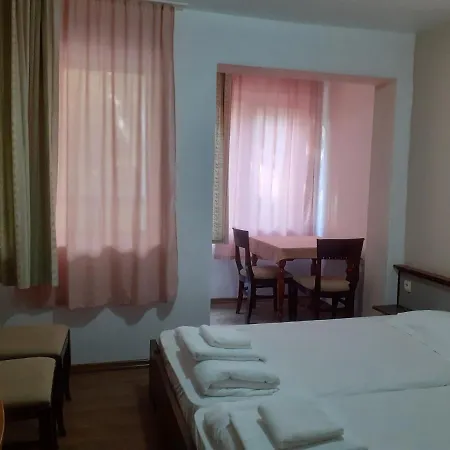 семеен хайдутите 2*