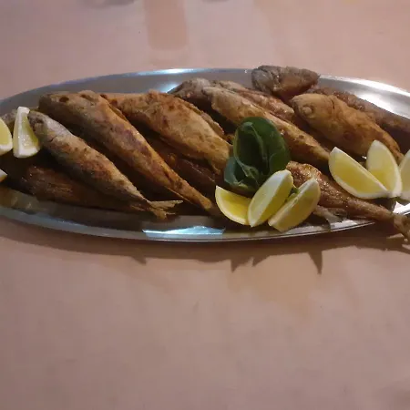 호텔 семеен хайдутите